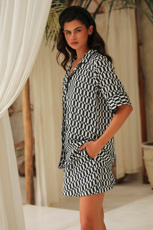 Enigra Shirt Top