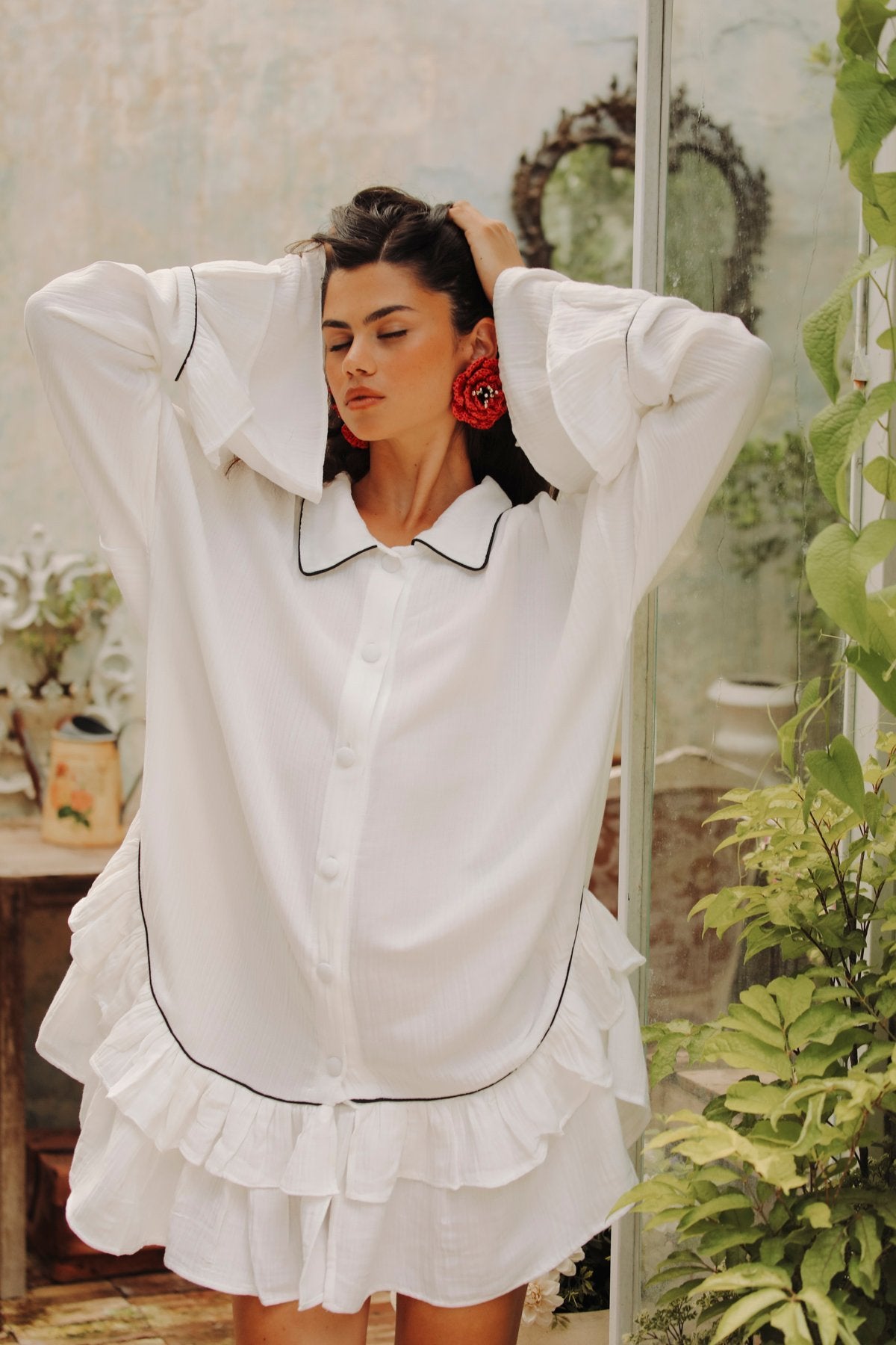 Volant Blanc Dress