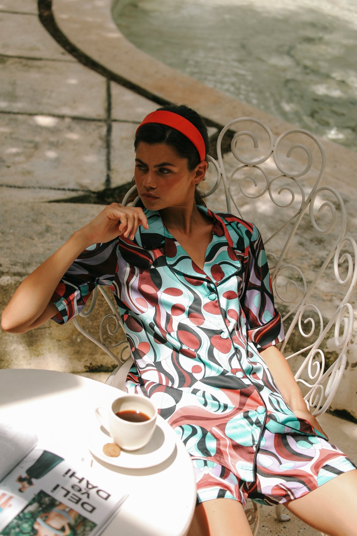 Vivienne Short-Sleeved Shirt Top