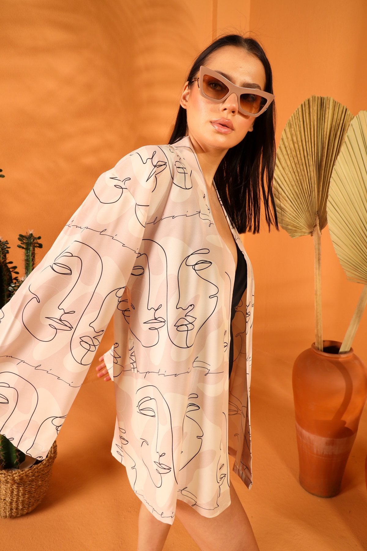 POKER FACE KIMONO AND TROUSER SET