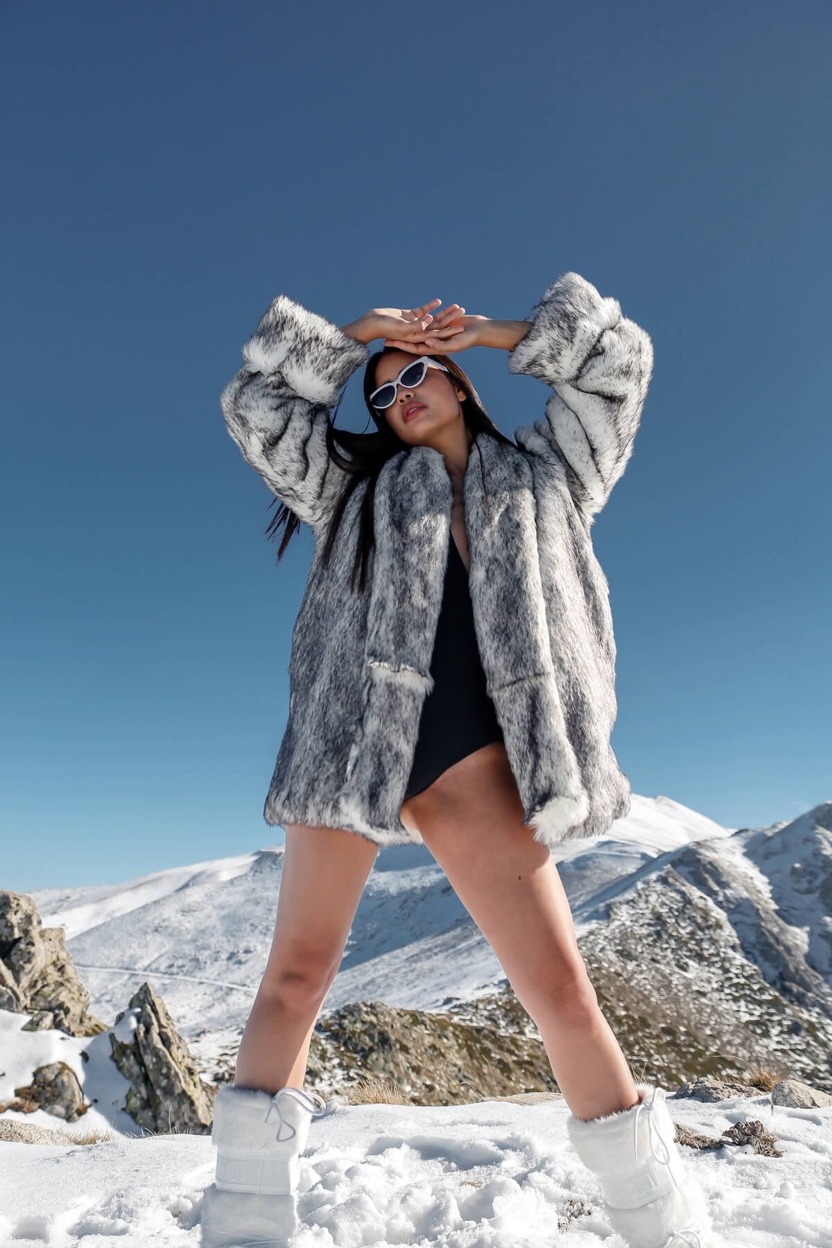 Noctis Kunstpelzmantel