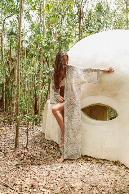 Kimono- und Hosen-Set in Creme mit botanischem Flair