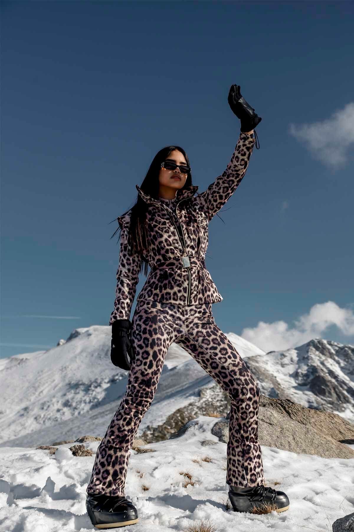 Leopardess Ski Jacket &amp; Pants Set