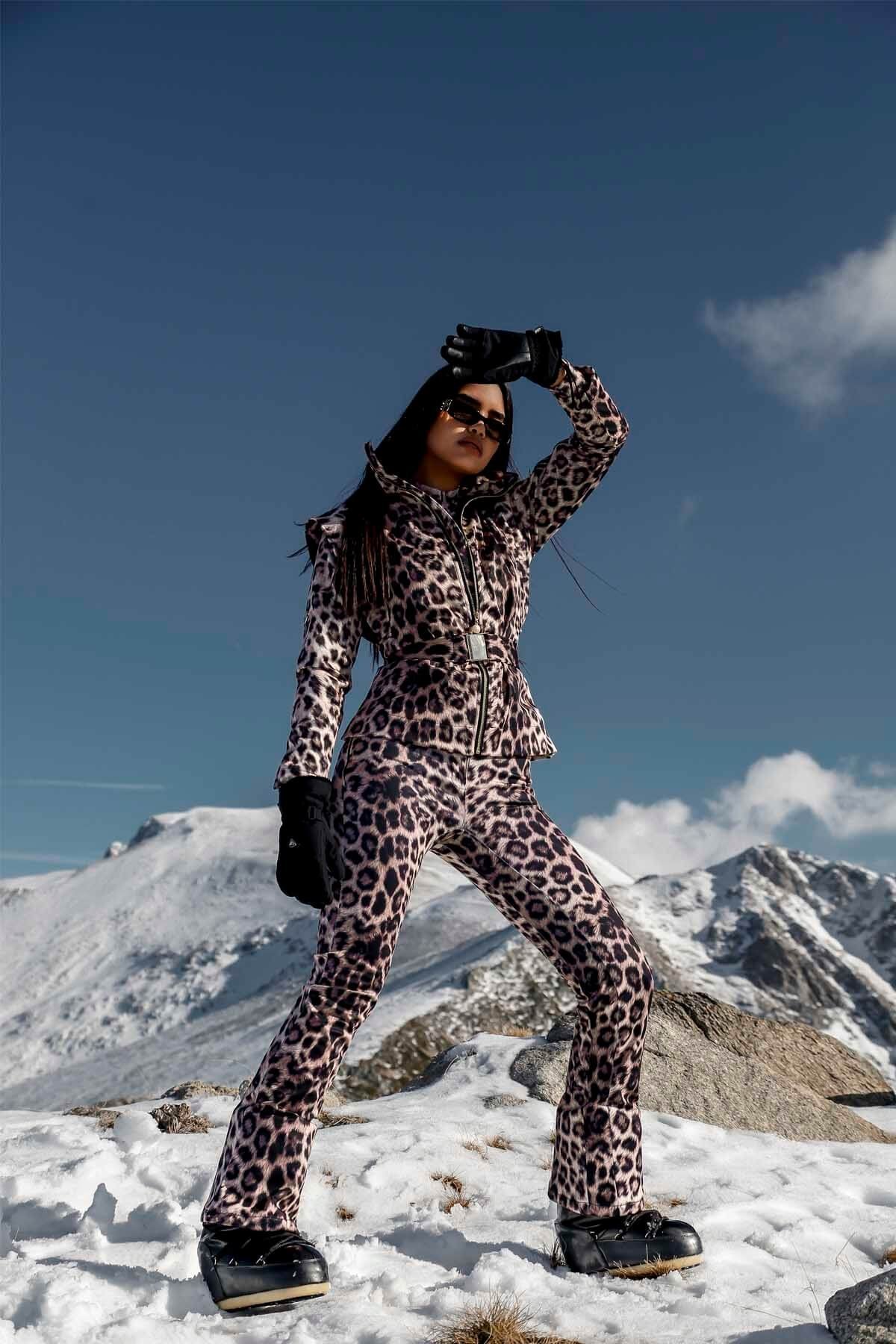 Leopardess Ski Jacket &amp; Pants Set