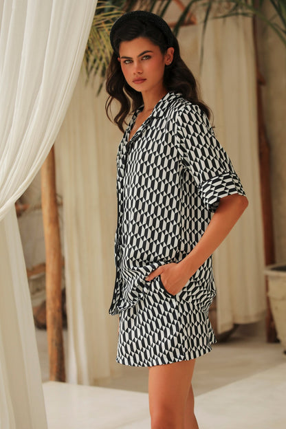 Enigra Shirt Top
