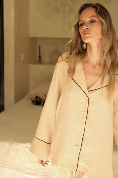 Helen Creme Long Sleeve Shirt Top