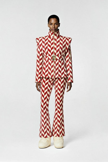 Niseko-Aka Skijacken- und -hosen-Set