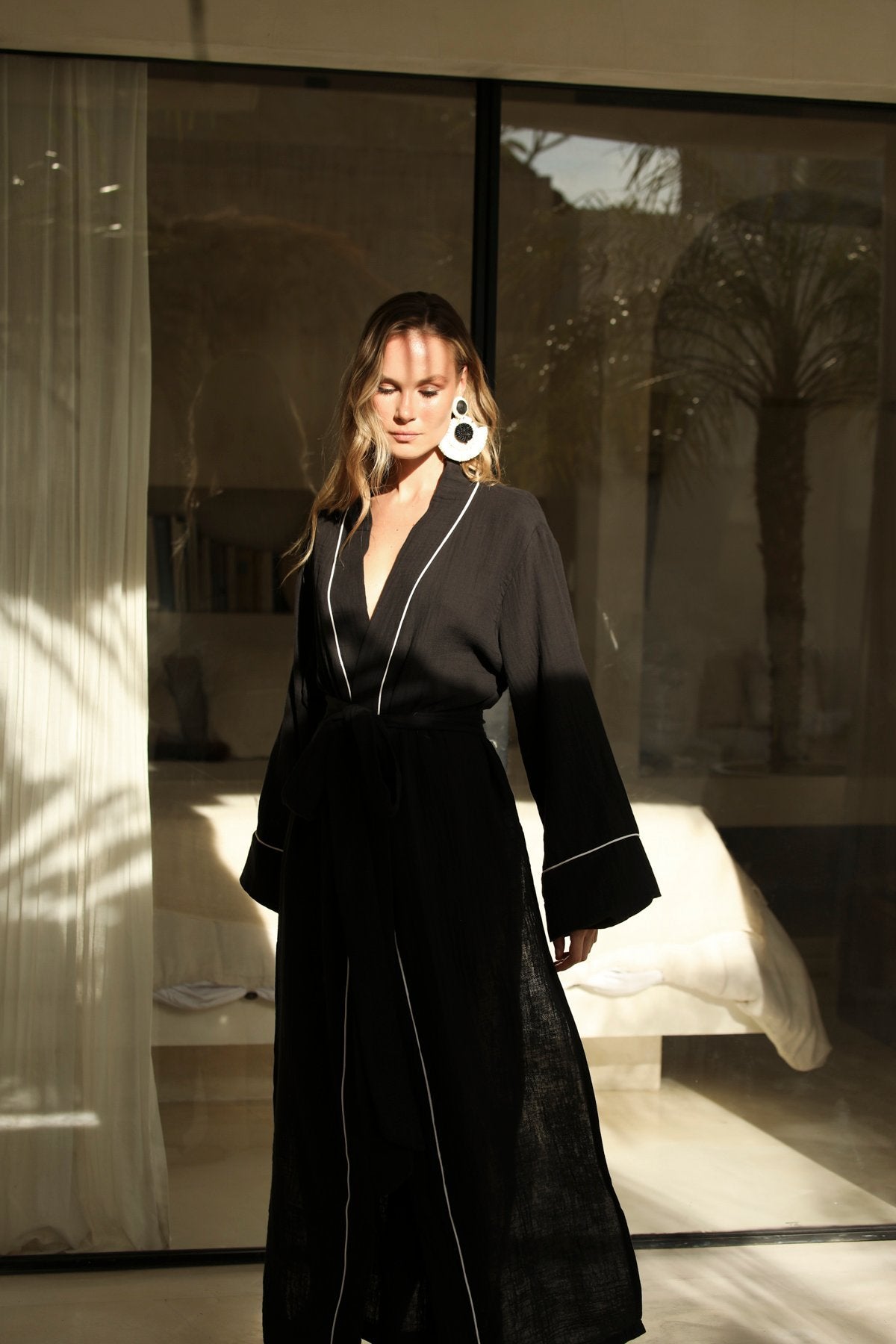 Helen Noir Long Kimono Robe