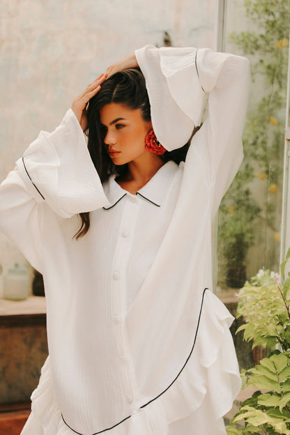 Volant Blanc Dress