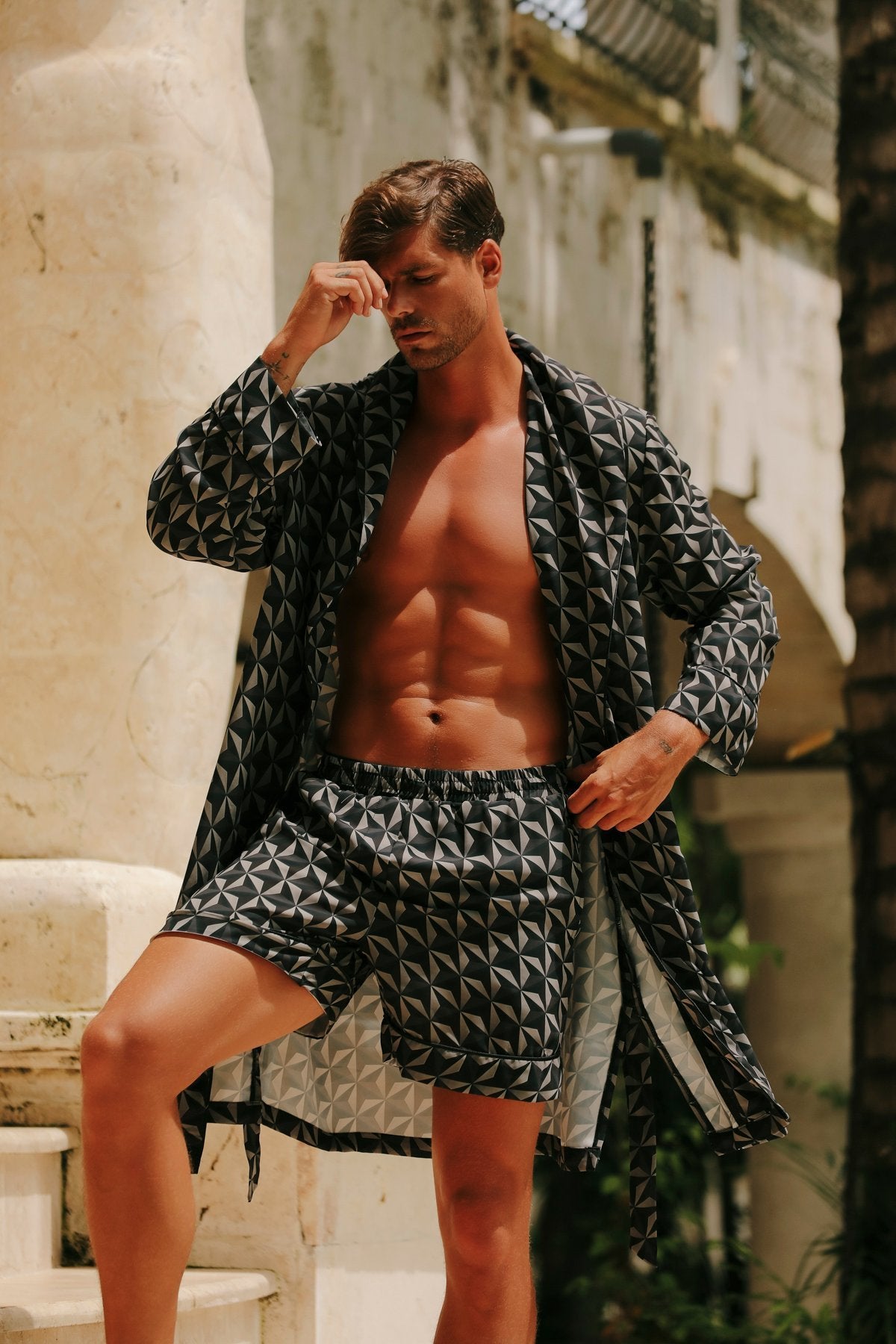 Carre Shorts