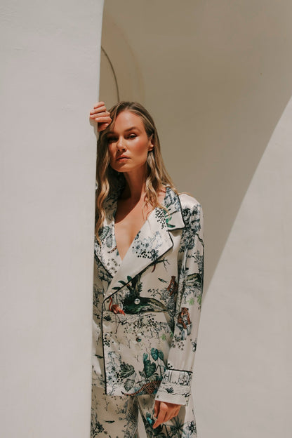 Lionne Creme Trouser Suit