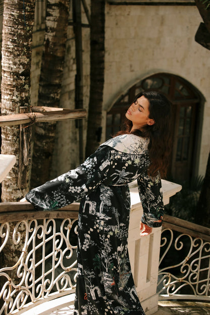 Lionne Noir Double-Sided Long Kimono Robe