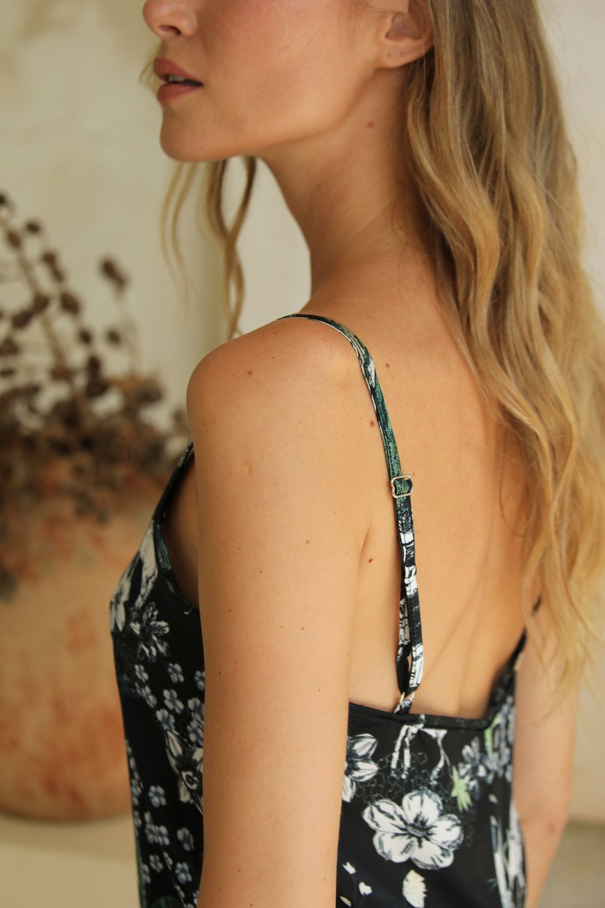 Lionne Noir Sleeveless Top and Shorts Set 
