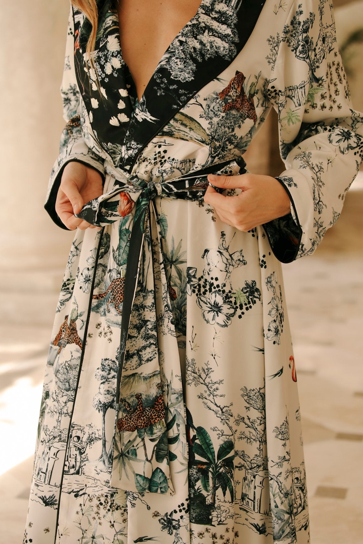 Lionne Doppelseitiger langer Kimono-Mantel