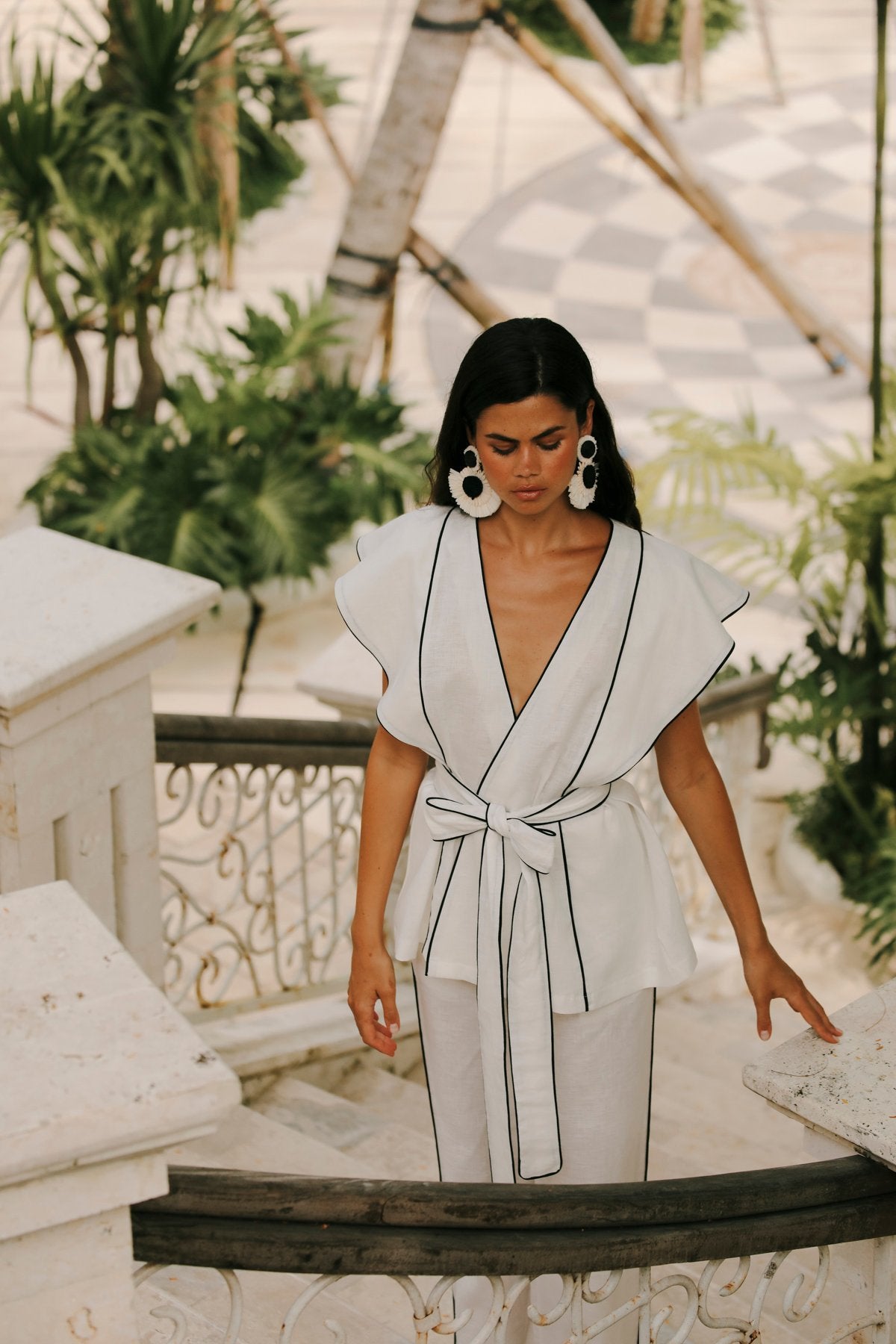 Aulia Blanc Trouser Suit