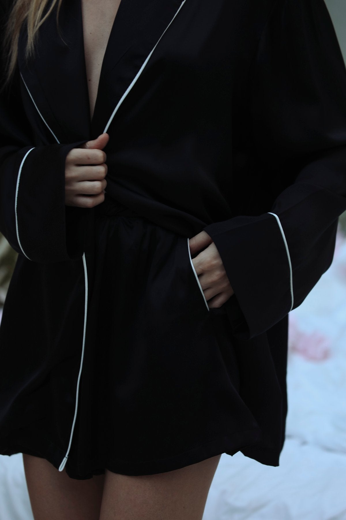 Ombre De Soie Shawl Collar Top