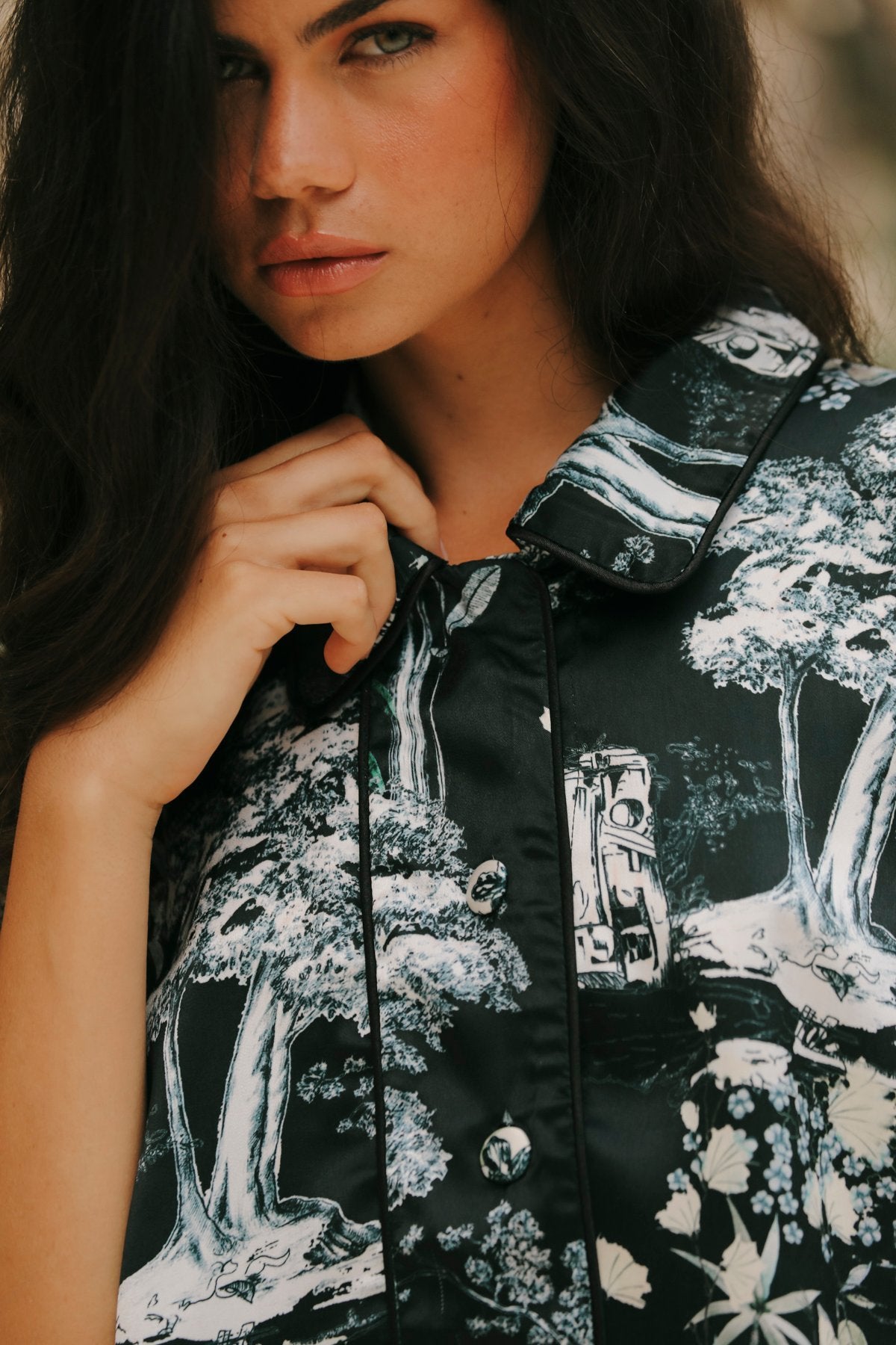 Lionne Noir Shorts Set
