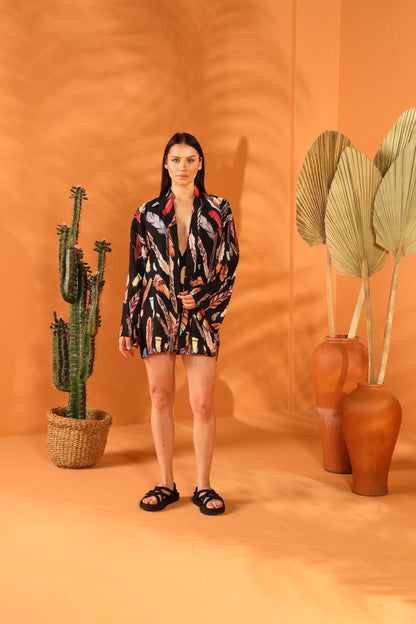 BLACK FEATHER SHORT KIMONO