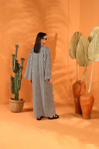 MONOCHROME LONG KIMONO