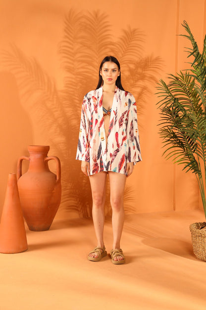WHITE FEATHER SHORT KIMONO