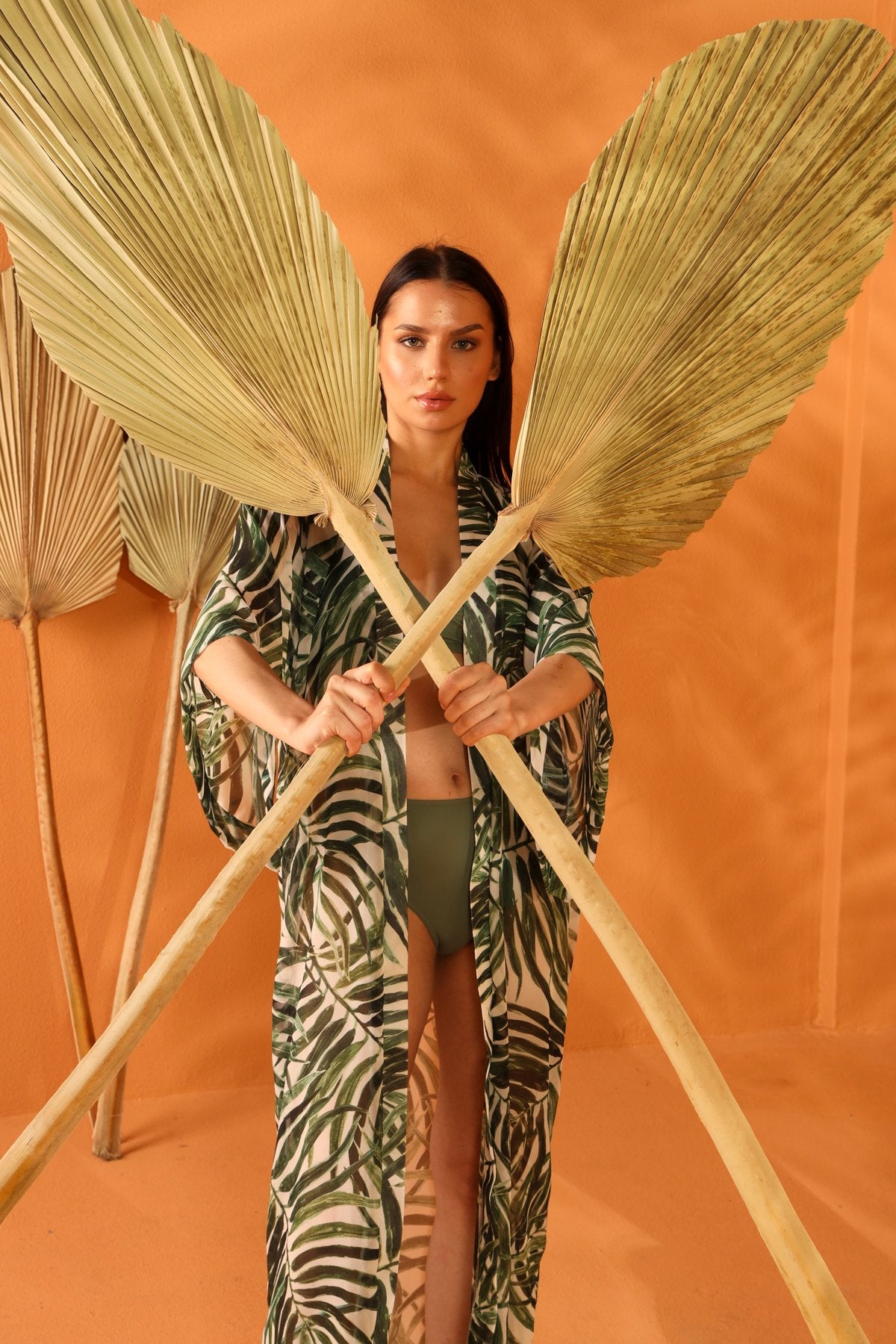 WHITE BOTANICAL UZUN KİMONO