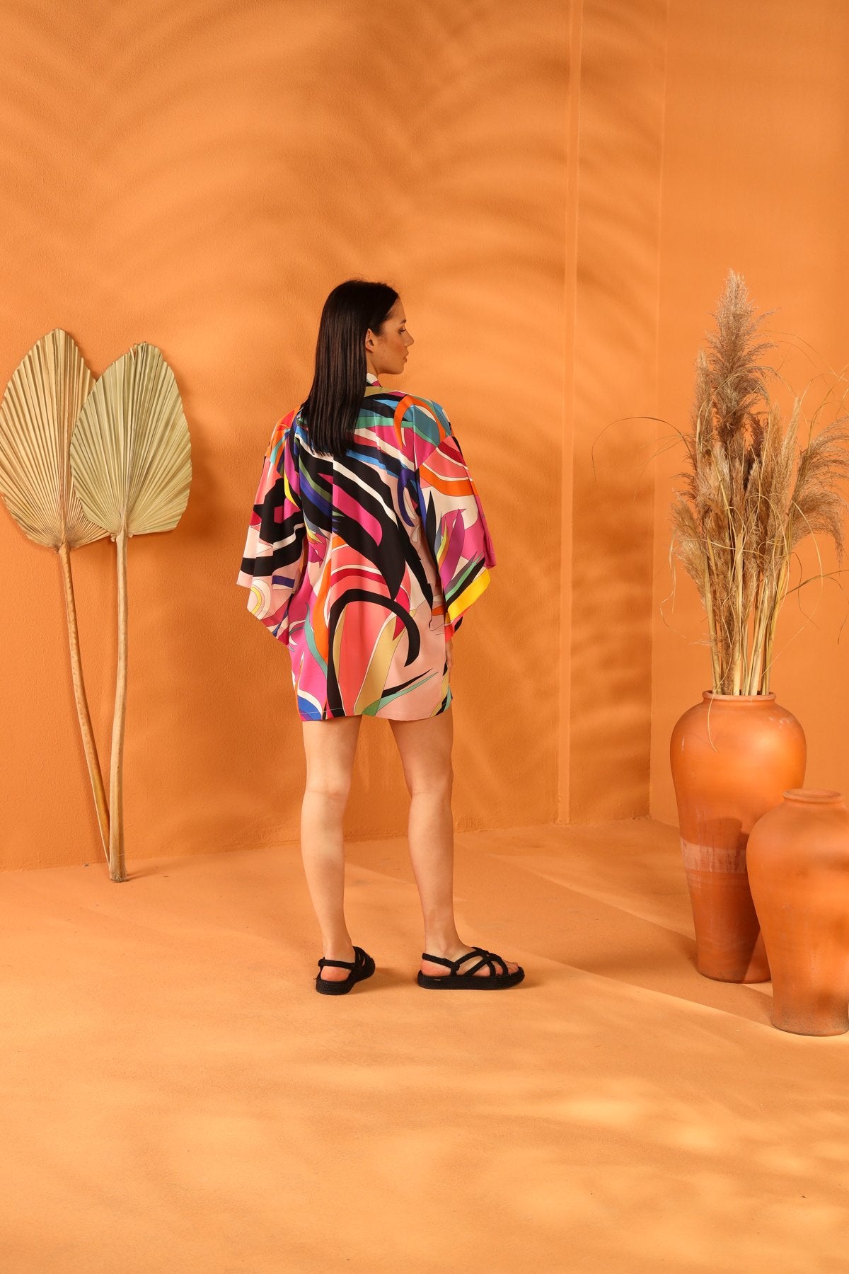 Multi-colored short kimono