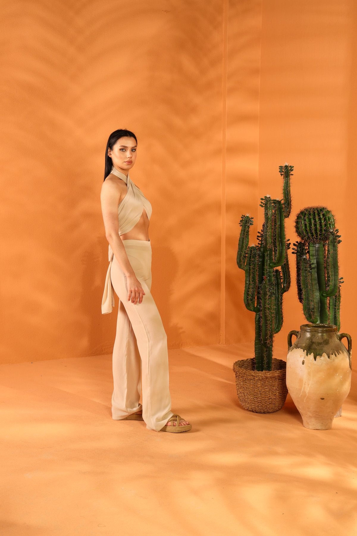 Set aus Schal und Hose aus zerknittertem Nerz