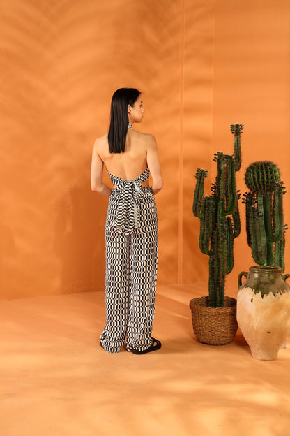 MONOCHROME SHAWL AND TROUSER SET