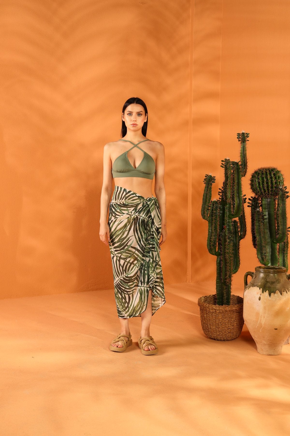 WHITE BOTANICAL PAREO ETEK