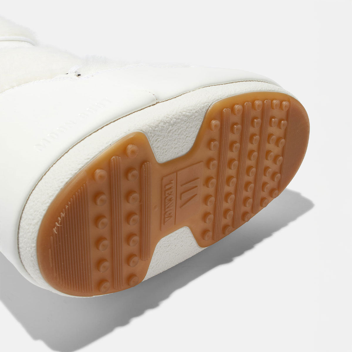 ICON OPTICAL WEISSER KUNSTPELZ