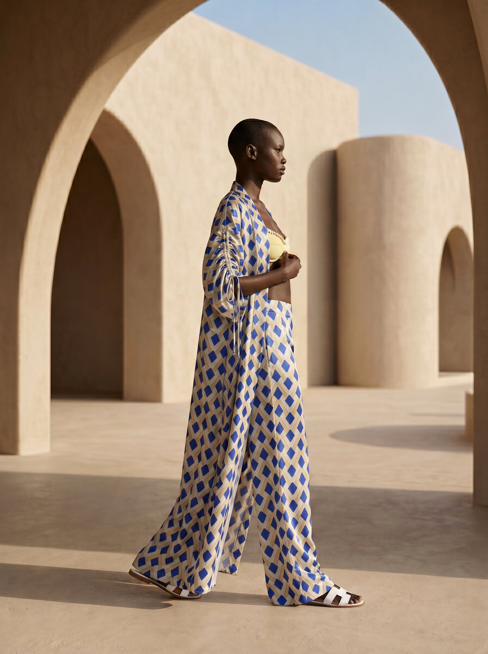 NICE GATHERED LONG KIMONO & TROUSERS SET